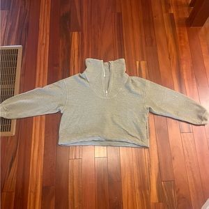 lululemon cropped funnel neck